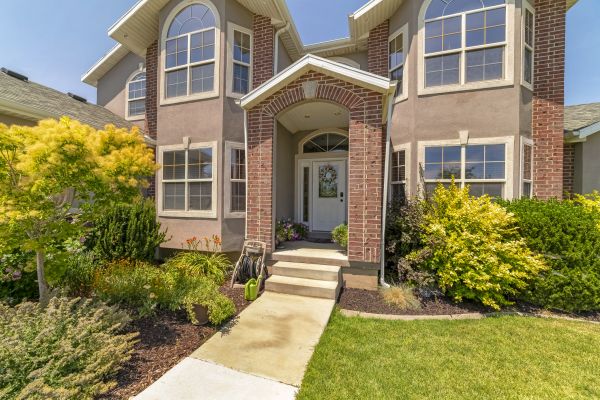 Cost of Transom Window Replacement in Brighton